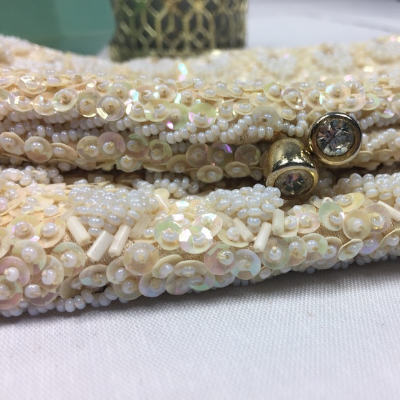 VINTAGE Handmade beaded clutch by The Broadway - Picture 3 of 8